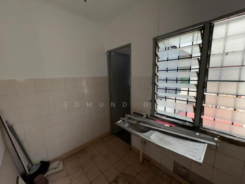 Pangsapuri untuk Disewa di Apartment Idaman - Edmund Goh - Kitchen - PropertyGuru.com.my
