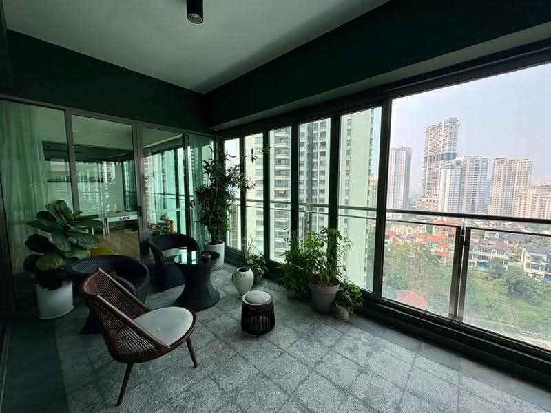 Kondominium untuk Dijual di 10 Mont Kiara @ MK10 - Eliz Chan - Balcony - PropertyGuru.com.my