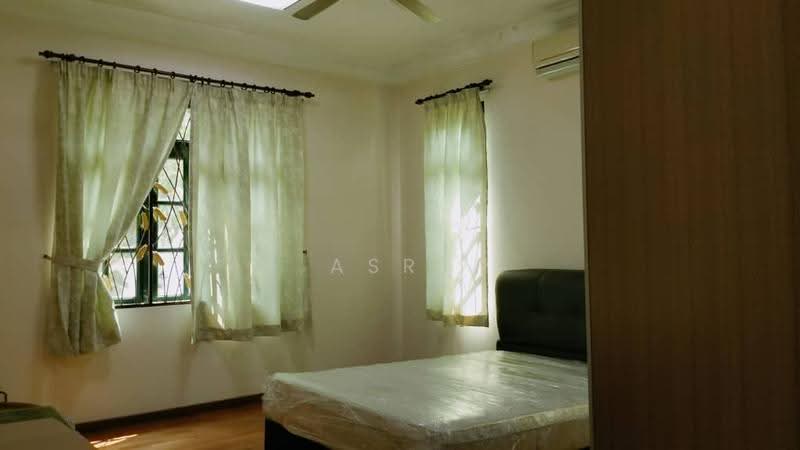 Bungalow House for Sale in Sepang (Selangor) - Asri Annuar - Bedroom - PropertyGuru.com.my