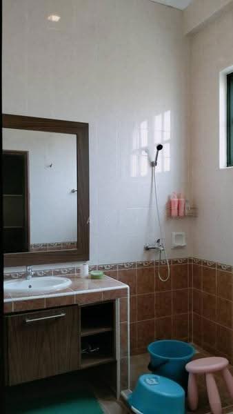 Bungalow House for Sale in Sepang (Selangor) - Asri Annuar - Bathroom - PropertyGuru.com.my