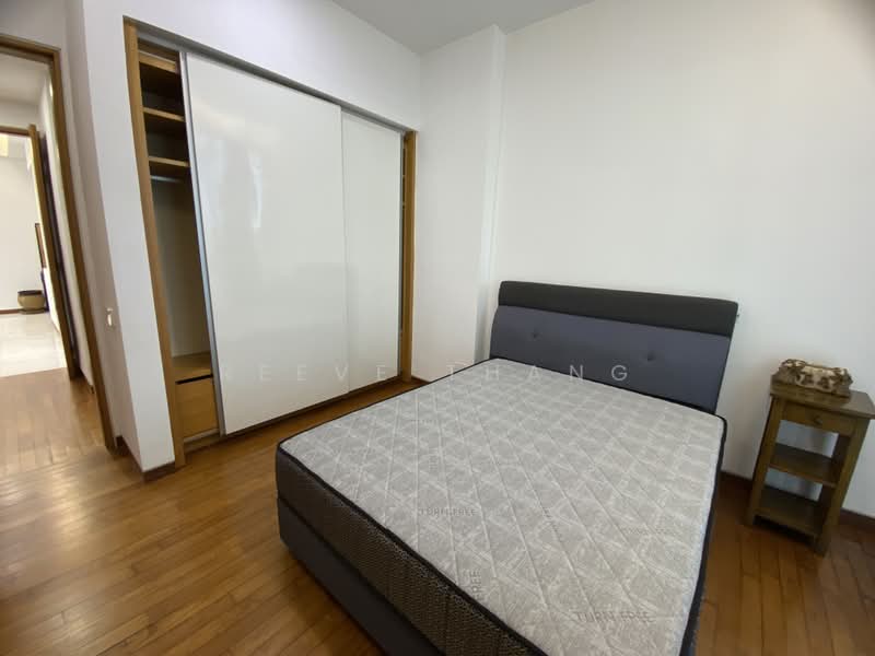 Kediaman Servis untuk Dijual di Twins @ Damansara Heights - Reeve Thang - Bedroom - PropertyGuru.com.my