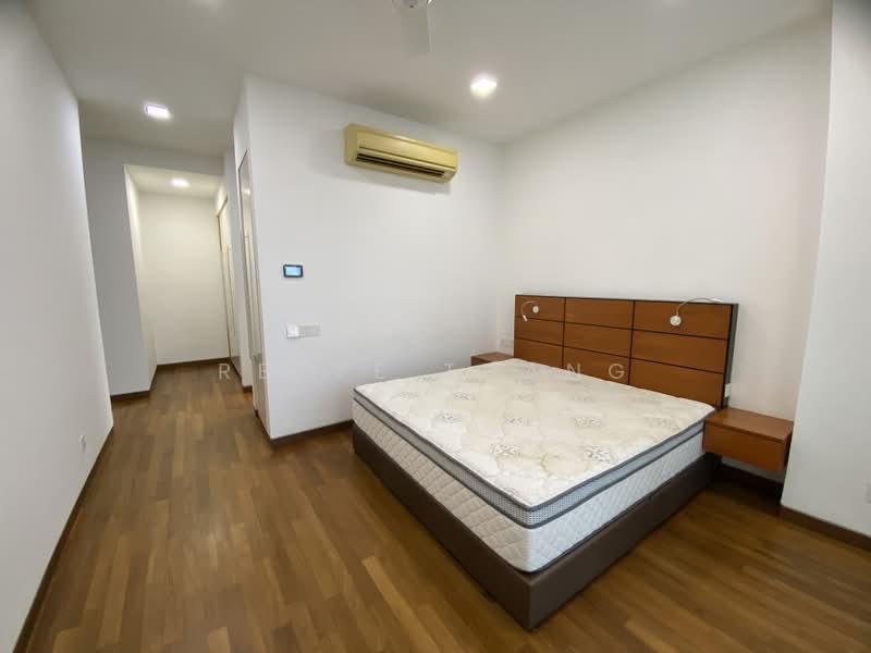 Kediaman Servis untuk Dijual di Twins @ Damansara Heights - Reeve Thang - Master Bedroom - PropertyGuru.com.my
