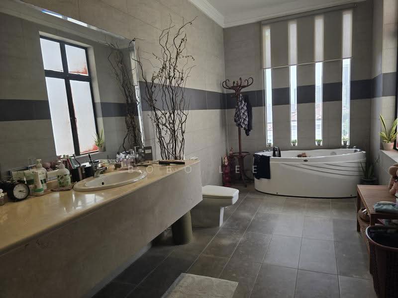 Bungalow House for Sale in Taman Gembira (Jalan Klang Lama (Old Klang Road)) - Bobo Lee - PropertyGuru.com.my