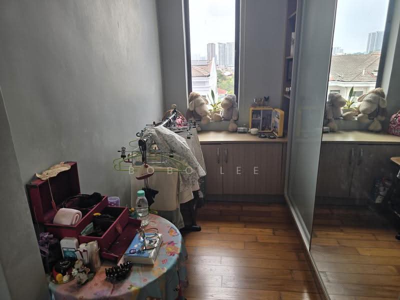 Bungalow House for Sale in Taman Gembira (Jalan Klang Lama (Old Klang Road)) - Bobo Lee - PropertyGuru.com.my