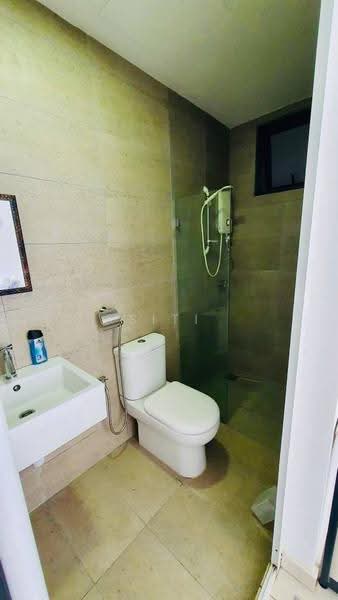Kediaman Servis untuk Disewa di Kenwingston Square Garden - Siti Haila - Bathroom - PropertyGuru.com.my
