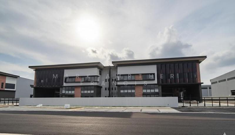 Detached Factory for Rent in Elmina (Shah Alam) - Mark Aurther Francis - Exterior - PropertyGuru.com.my