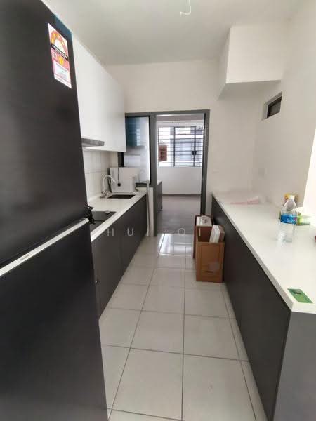 Kediaman Servis untuk Disewa di E'Island Lake Haven - Hui Qi - Kitchen - PropertyGuru.com.my
