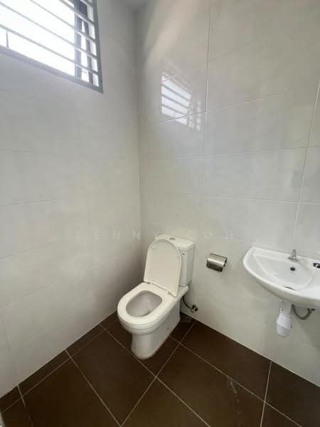 2-storey Terraced House for Rent in Semenyih (Selangor) - Penny Loh - Bathroom - PropertyGuru.com.my