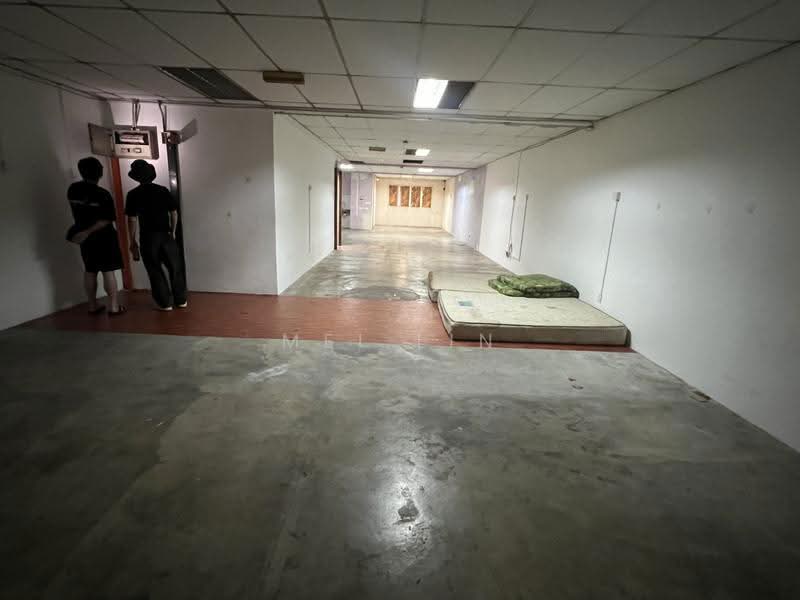 Office for Rent in Laman Rimbunan (Kepong) - Mei Lin - Corridor - PropertyGuru.com.my
