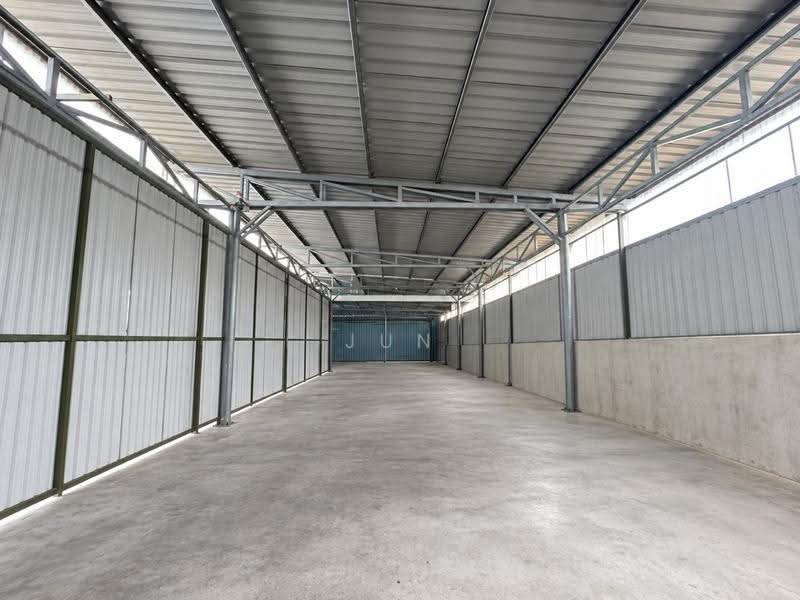 Detached Factory for Rent in Taman Industri Bolton (Batu Caves) - Jun How - Interior - PropertyGuru.com.my