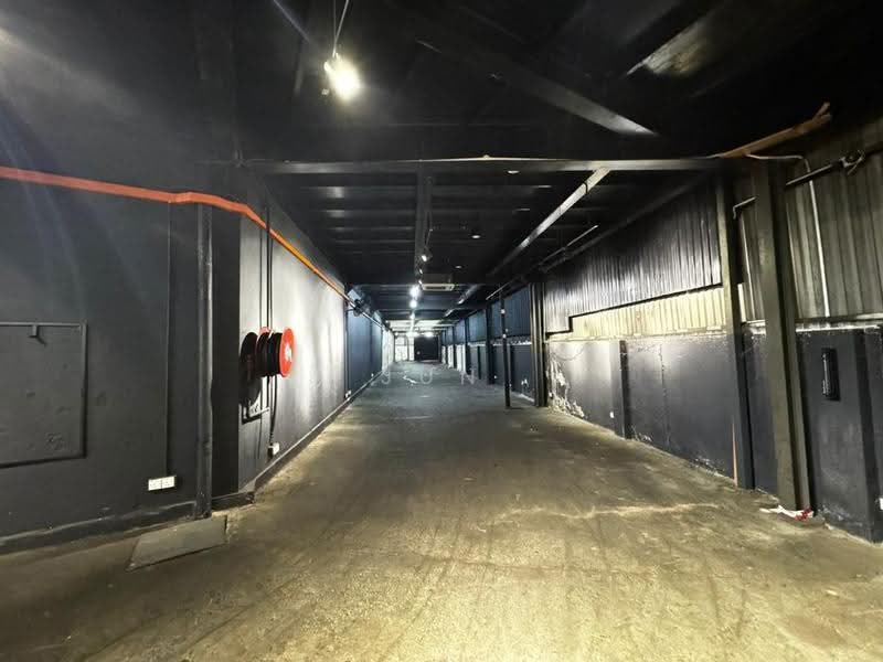 Detached Factory for Rent in Taman Industri Bolton (Batu Caves) - Jun How - Interior - PropertyGuru.com.my