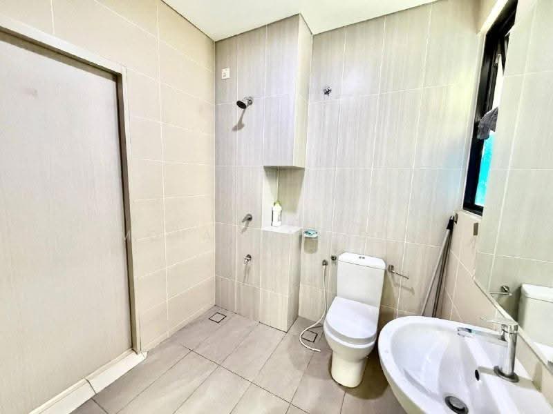 2-storey Terraced House for Sale in Elmina (Shah Alam) - Mohammad Din Majid - Bathroom - PropertyGuru.com.my