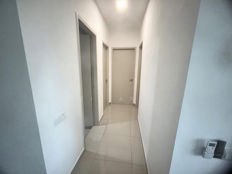 Kondominium untuk Dijual di Mori Residences - Tiffany Yang - Corridor - PropertyGuru.com.my