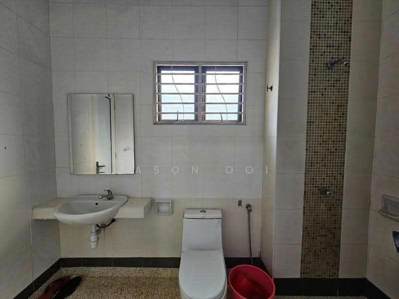 2-storey Terraced House for Sale in Putra Avenue (Subang Jaya) - Jason Ooi - Bathroom - PropertyGuru.com.my