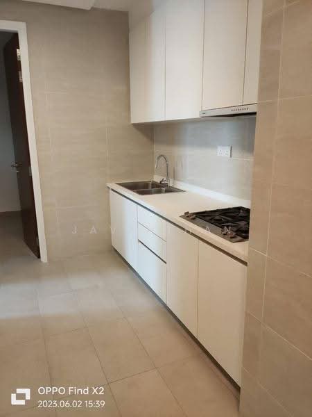 Kediaman Servis untuk Dijual di The Astaka @ 1 Bukit Senyum - Javenthan Ng - Kitchen - PropertyGuru.com.my