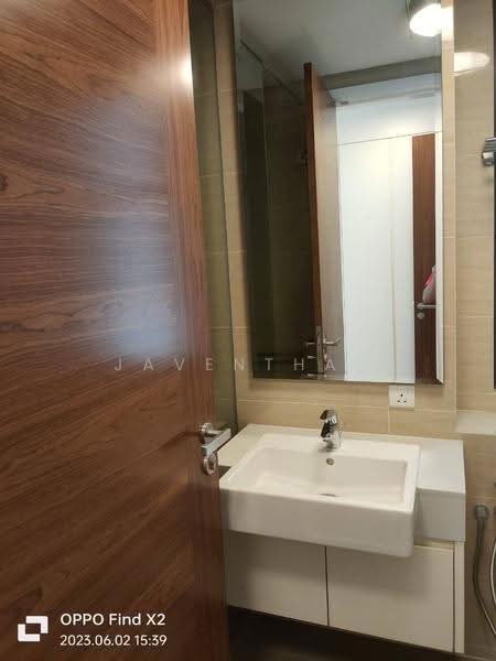 Kediaman Servis untuk Dijual di The Astaka @ 1 Bukit Senyum - Javenthan Ng - Bathroom - PropertyGuru.com.my