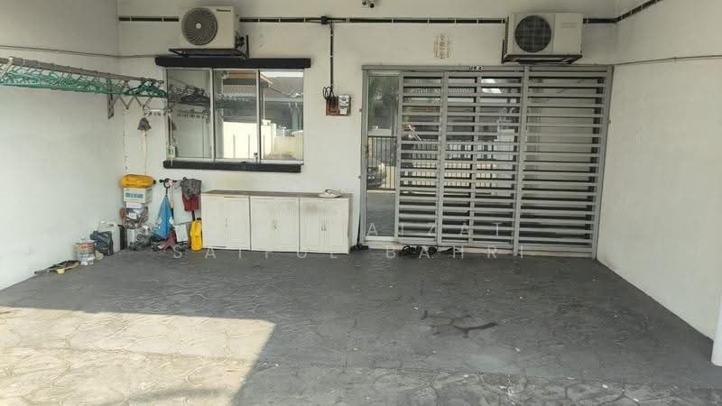 1-storey Terraced House for Sale in Taman Sungai Kapar Indah (Kapar) - Mohd Aizat Saiful Bahri - Exterior - PropertyGuru.com.my