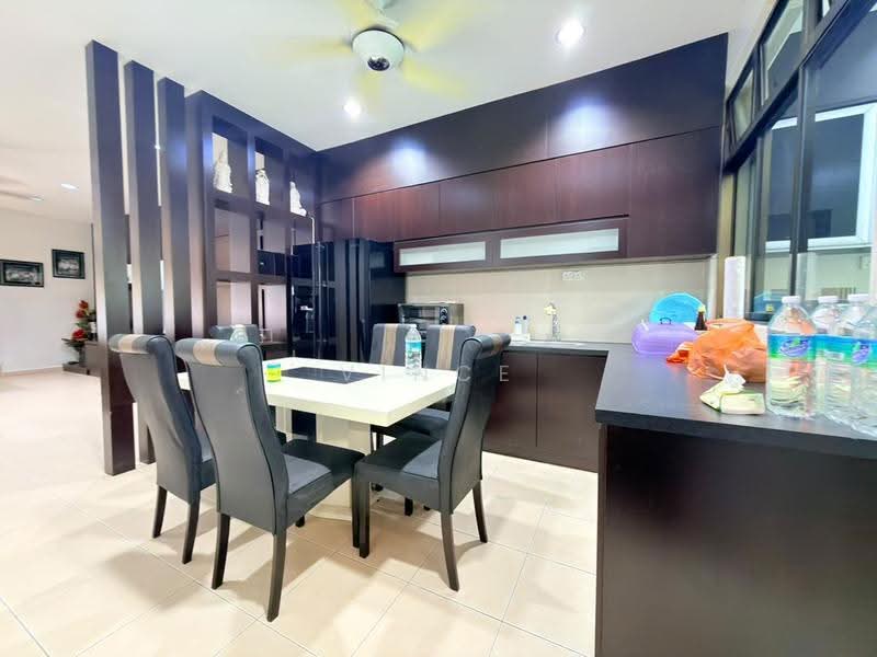 2-storey Terraced House for Sale in Taman Pulai Flora (Skudai) - Vince Soo - Dining Room - PropertyGuru.com.my