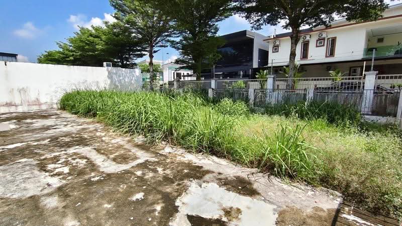 Cluster House for Sale in Taman Mutiara Mas (Skudai) - Eddy Chan - Exterior - PropertyGuru.com.my