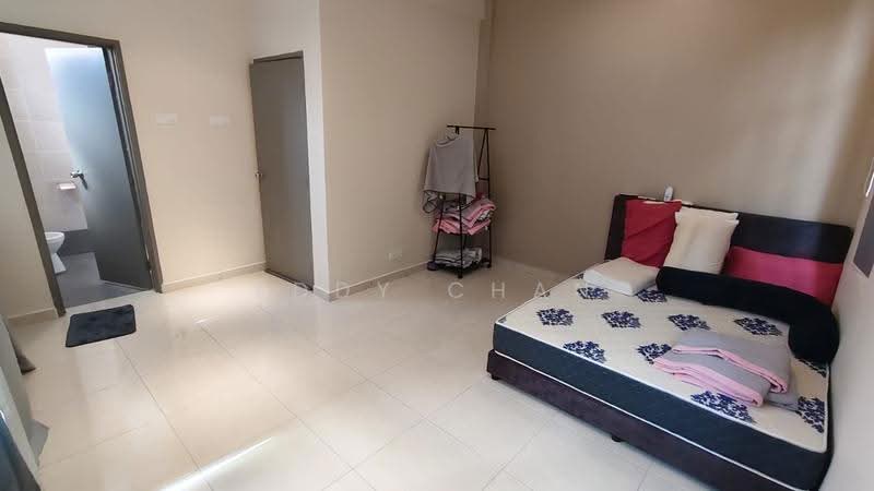 Cluster House for Sale in Taman Mutiara Mas (Skudai) - Eddy Chan - Bedroom - PropertyGuru.com.my