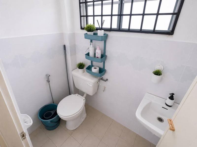 Rumah Teres 2-Tingkat untuk Dijual di Puncak Alam (Selangor) - Zann Fauzan - Bathroom - PropertyGuru.com.my