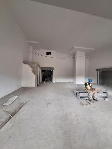 Shop for Rent in Chan Sow Lin (Cheras) - Eric Tham - Interior - PropertyGuru.com.my