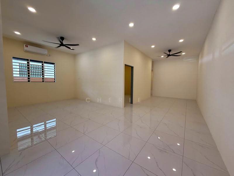 Semi-Detached House for Sale in Taman Kampar (Ipoh) - Cherie Chong - PropertyGuru.com.my