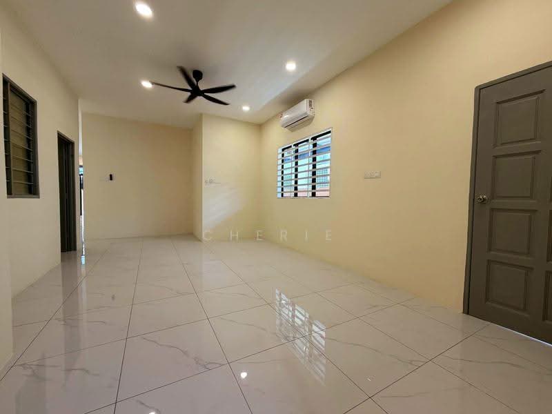 Semi-Detached House for Sale in Taman Kampar (Ipoh) - Cherie Chong - PropertyGuru.com.my