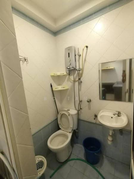 2-storey Terraced House for Rent in Taman Mastiara (Jalan Ipoh) - BC TAN - Bathroom - PropertyGuru.com.my