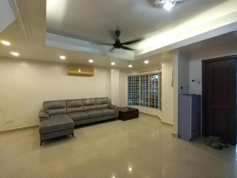2-storey Terraced House for Rent in Taman Mastiara (Jalan Ipoh) - BC TAN - Living Room - PropertyGuru.com.my