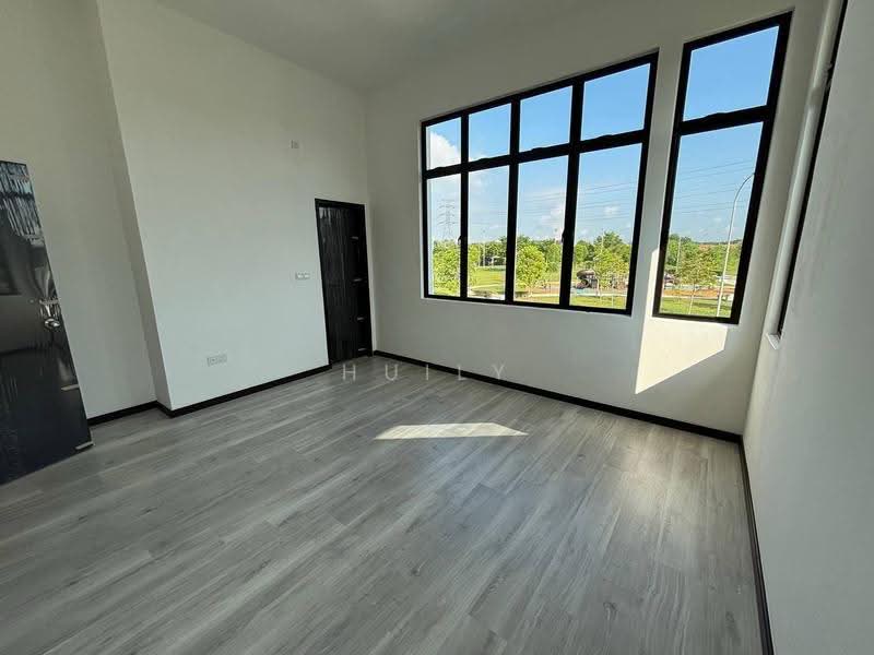 2-storey Terraced House for Rent in Bandar Tiram (Ulu Tiram) - Huily Woon - Interior - PropertyGuru.com.my