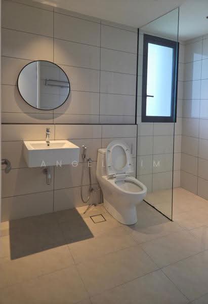 Service Residence for Rent at Duta Park Residences - Angel Lim - Master Bathroom - PropertyGuru.com.my