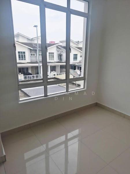 Rumah Teres 2-Tingkat untuk Dijual di D'Kayangan (Shah Alam) - Mohammad Din Majid - PropertyGuru.com.my