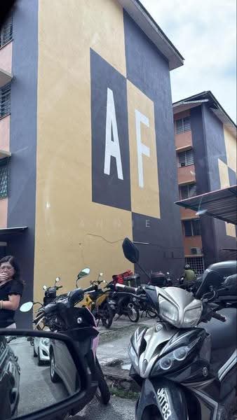 Flat for Sale at Flat Pandan Indah 3/3 - Annie Lee - Exterior - PropertyGuru.com.my