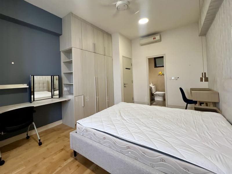 Kediaman Servis untuk Disewa di Radia Residences - Lester Lee - Bedroom - PropertyGuru.com.my