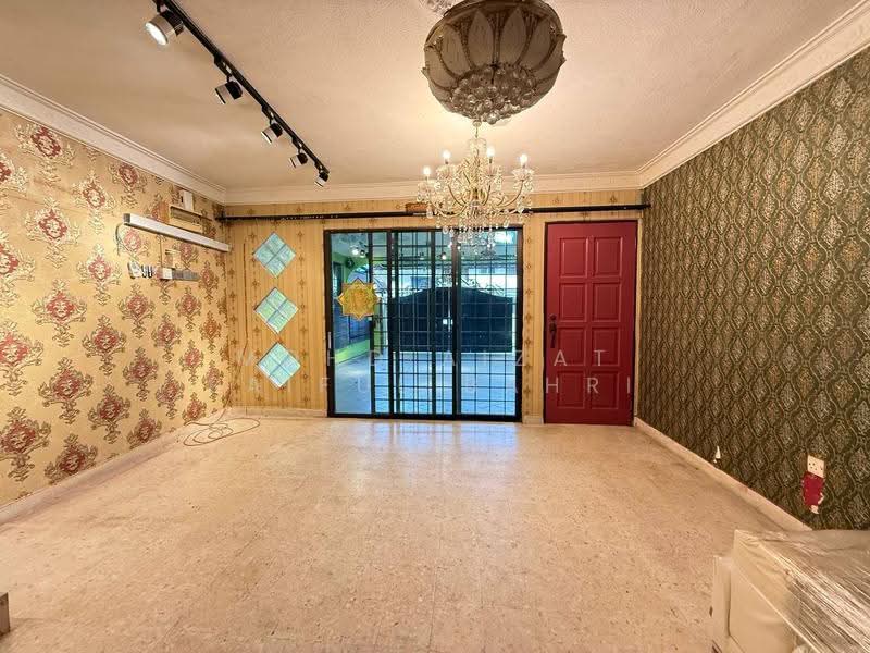2-storey Terraced House for Sale in Taman Kajang Baru (Kajang) - Mohd Aizat Saiful Bahri - Living Room - PropertyGuru.com.my
