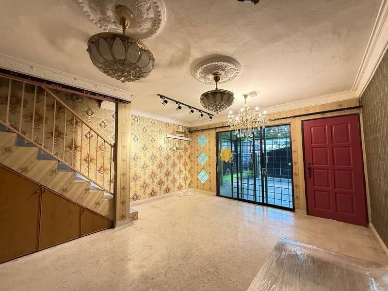 2-storey Terraced House for Sale in Taman Kajang Baru (Kajang) - Mohd Aizat Saiful Bahri - Living Room - PropertyGuru.com.my