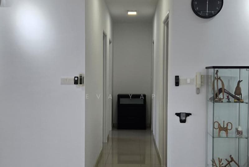Kondominium untuk Disewa di Scenaria @ North Kiara Hills - Eva Yap - Corridor - PropertyGuru.com.my