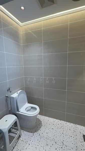 Rumah Berkembar untuk Dijual di Taman Danau Desa (Taman Desa) - JACKY CHONG - Bathroom - PropertyGuru.com.my