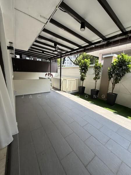 Rumah Berkembar untuk Dijual di Taman Danau Desa (Taman Desa) - JACKY CHONG - Balcony - PropertyGuru.com.my