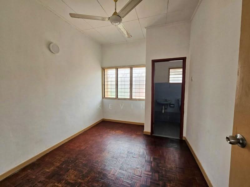 Rumah Teres 2-Tingkat untuk Disewa di Usj 11 (Subang Jaya) - Kevin Look - PropertyGuru.com.my