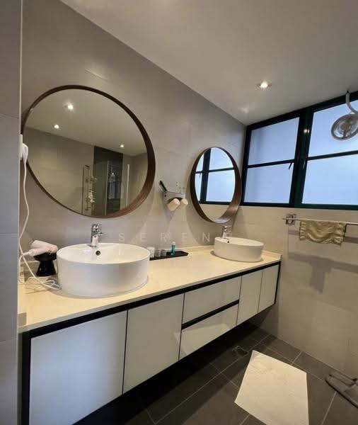 Kondominium untuk Disewa di The Straits View Condominium - Serene Chua - Bathroom - PropertyGuru.com.my