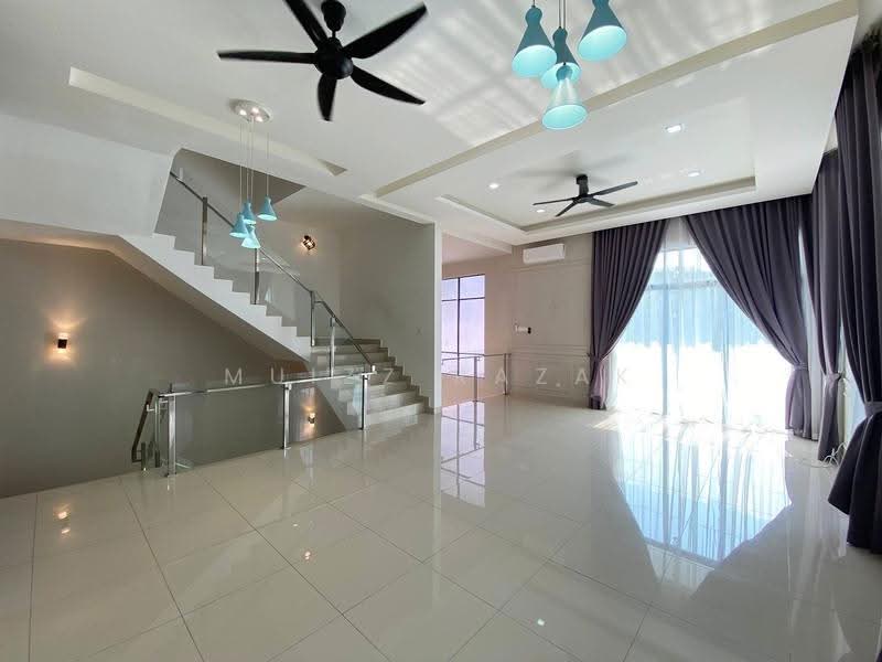 Rumah Berkembar untuk Dijual di Puncak Melawati (Melawati) - Muizz Razak - PropertyGuru.com.my