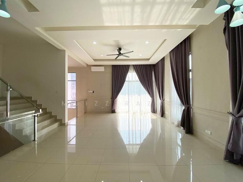 Rumah Berkembar untuk Dijual di Puncak Melawati (Melawati) - Muizz Razak - PropertyGuru.com.my