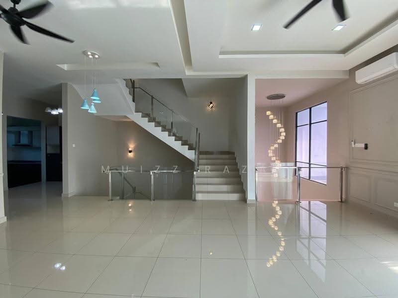 Rumah Berkembar untuk Dijual di Puncak Melawati (Melawati) - Muizz Razak - PropertyGuru.com.my