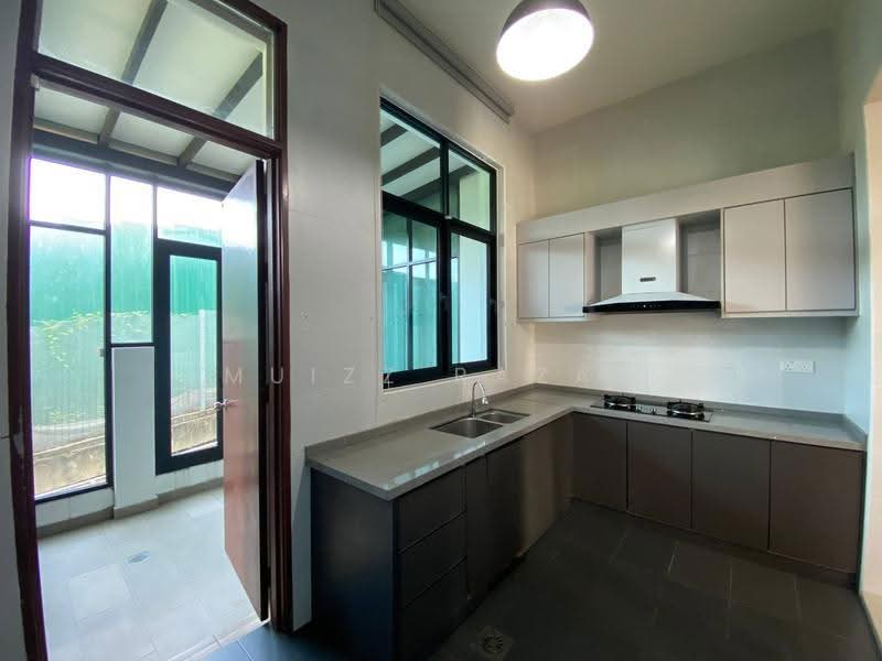 Rumah Berkembar untuk Dijual di Puncak Melawati (Melawati) - Muizz Razak - PropertyGuru.com.my