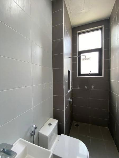 Rumah Berkembar untuk Dijual di Puncak Melawati (Melawati) - Muizz Razak - PropertyGuru.com.my