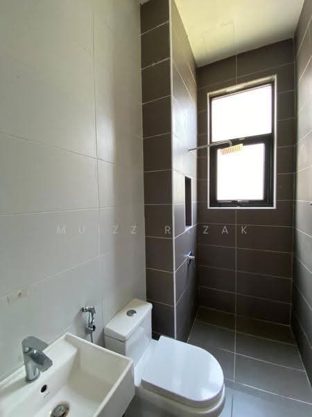 Rumah Berkembar untuk Dijual di Puncak Melawati (Melawati) - Muizz Razak - PropertyGuru.com.my