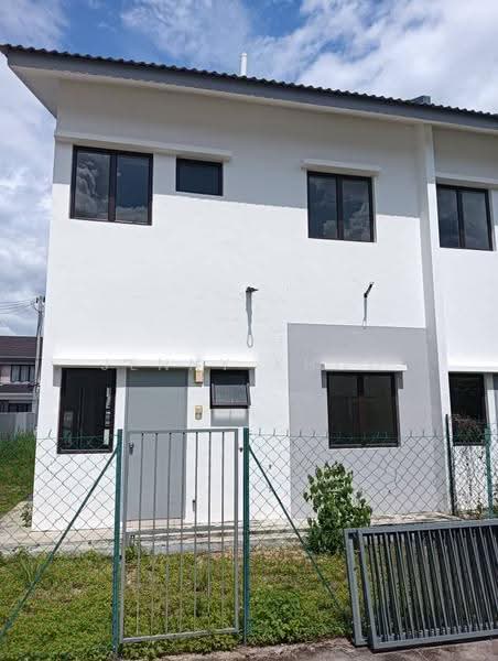 Terraced House for Sale in Rawang (Selangor) - Jenny Khoo - Exterior - PropertyGuru.com.my