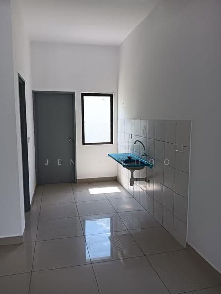Terraced House for Sale in Rawang (Selangor) - Jenny Khoo - Kitchen - PropertyGuru.com.my